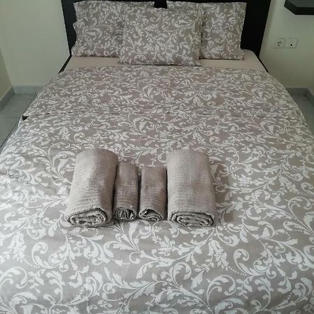 Happy Rabbit 2 Apartment เทสซาโลนิกิ ภายนอก รูปภาพ